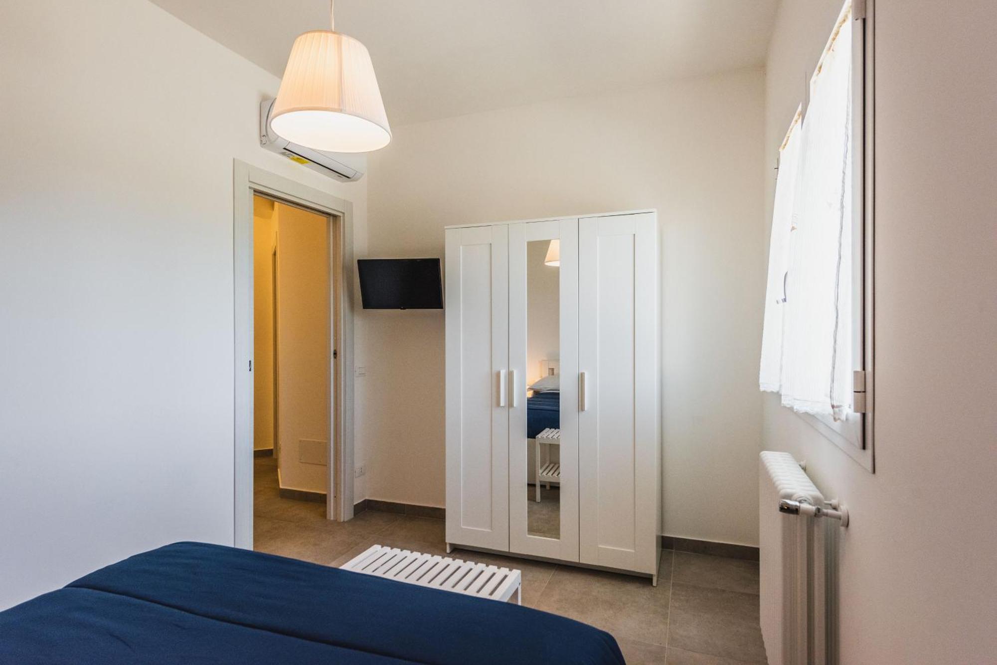 Etna Mare Apartments By Wonderful Italy Аугуста Екстериор снимка