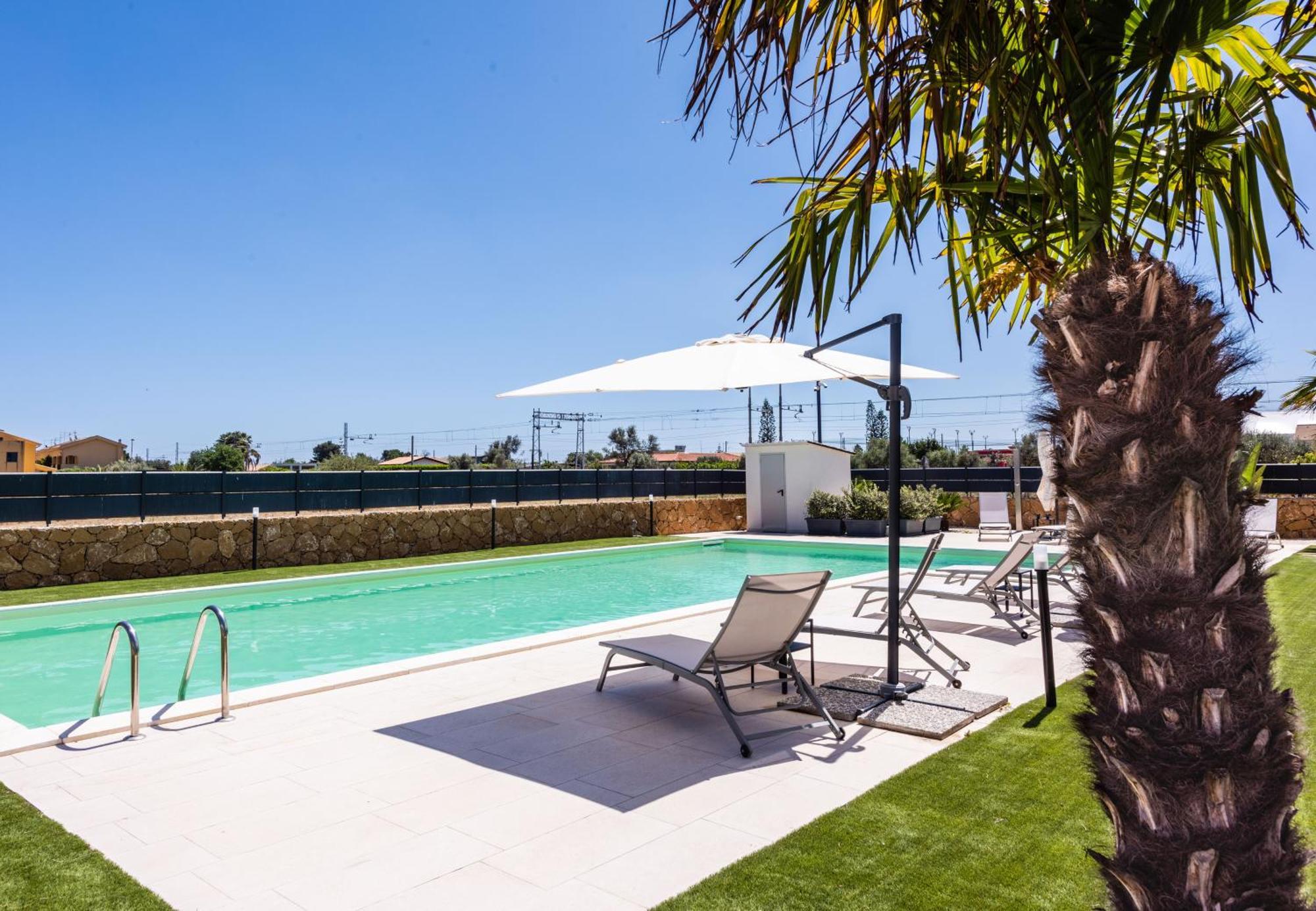 Etna Mare Apartments By Wonderful Italy Аугуста Екстериор снимка